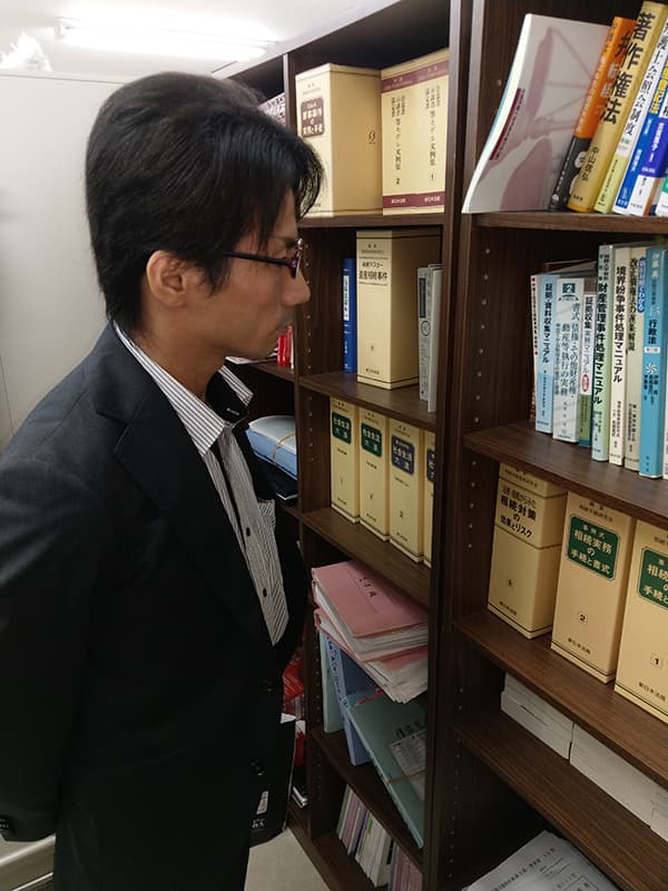 赤とんぼ法律事務所 代表原田 優